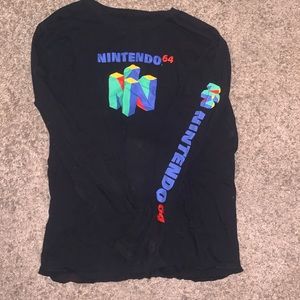 Women’s long sleeve tee shirts